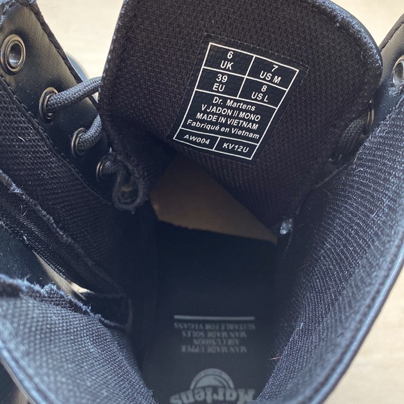 DR MARTENS VEGAN PLATFORM JADON II BOOT MONO - Picture 7 of 13